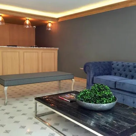 Hotel Plaza Revolución