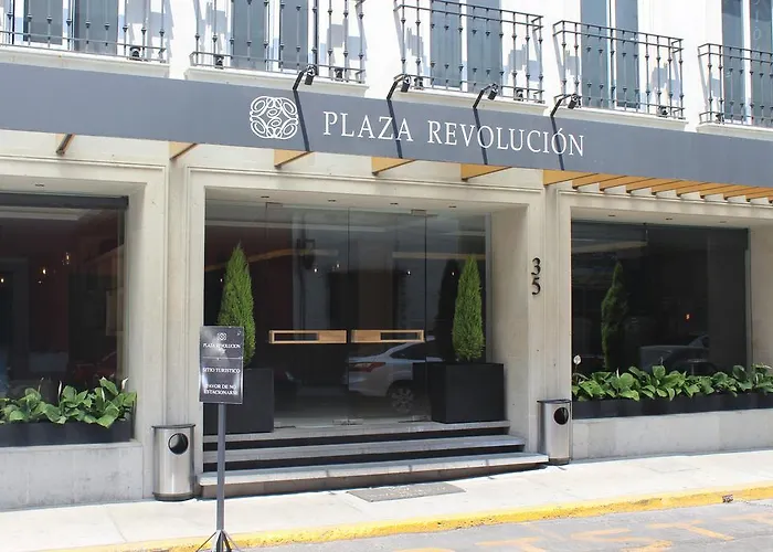 Hotel Plaza Revolución 4*