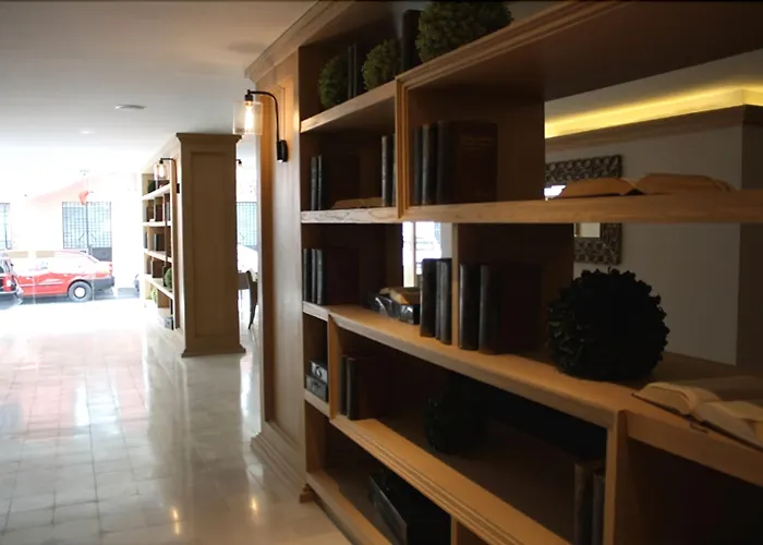 Hotel Plaza Revolución 4*