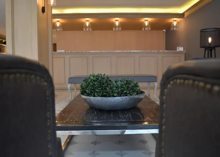 Hotel Plaza Revolución